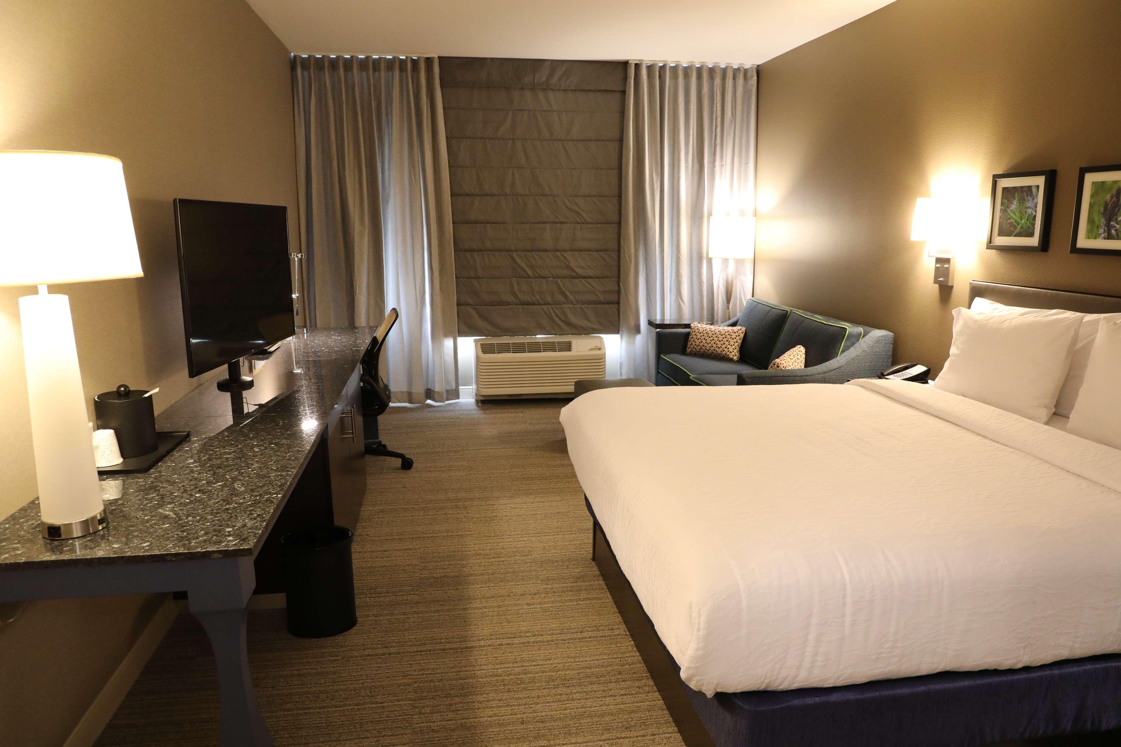 Hilton Garden Inn Austin Airport Εξωτερικό φωτογραφία