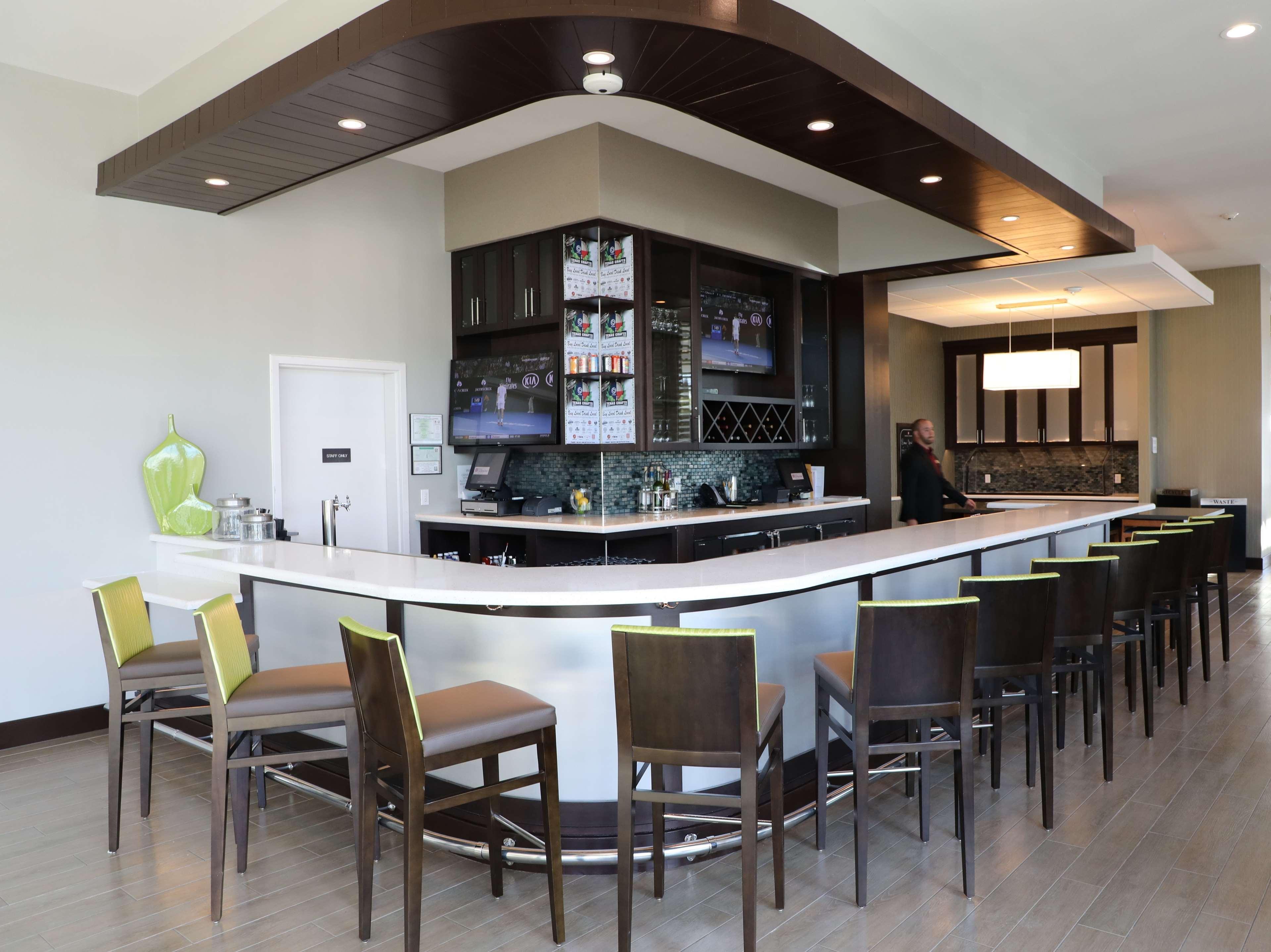 Hilton Garden Inn Austin Airport Εξωτερικό φωτογραφία