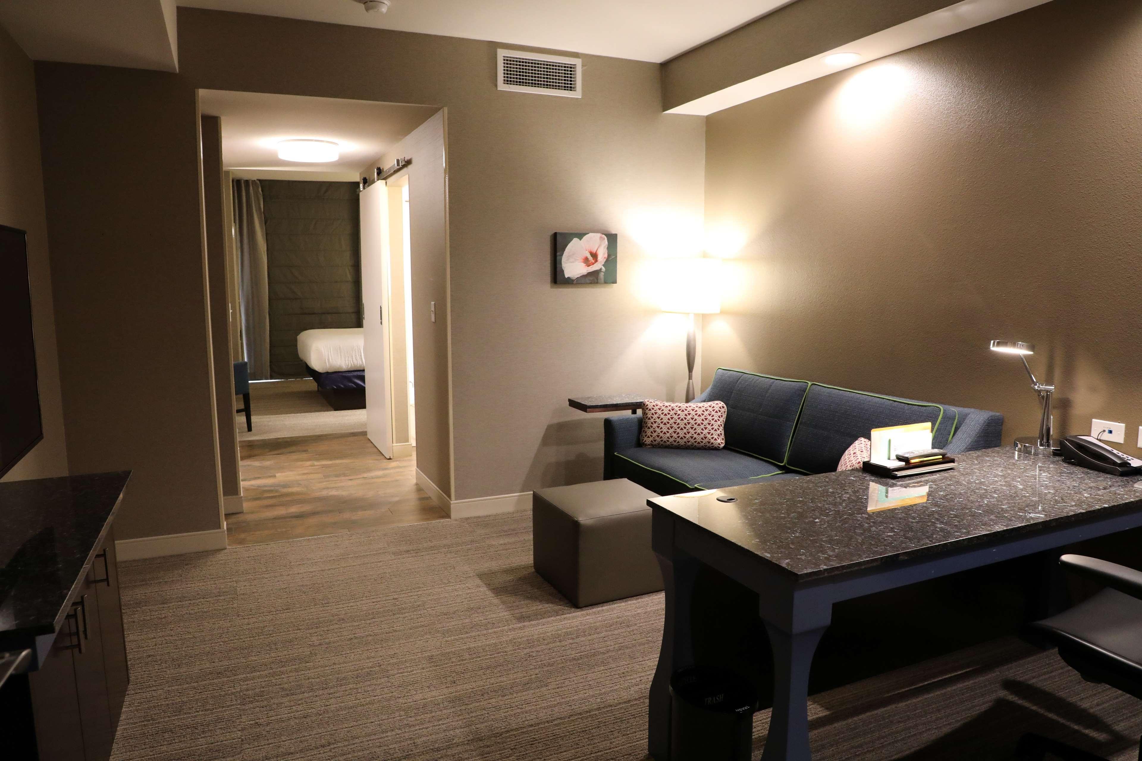 Hilton Garden Inn Austin Airport Εξωτερικό φωτογραφία