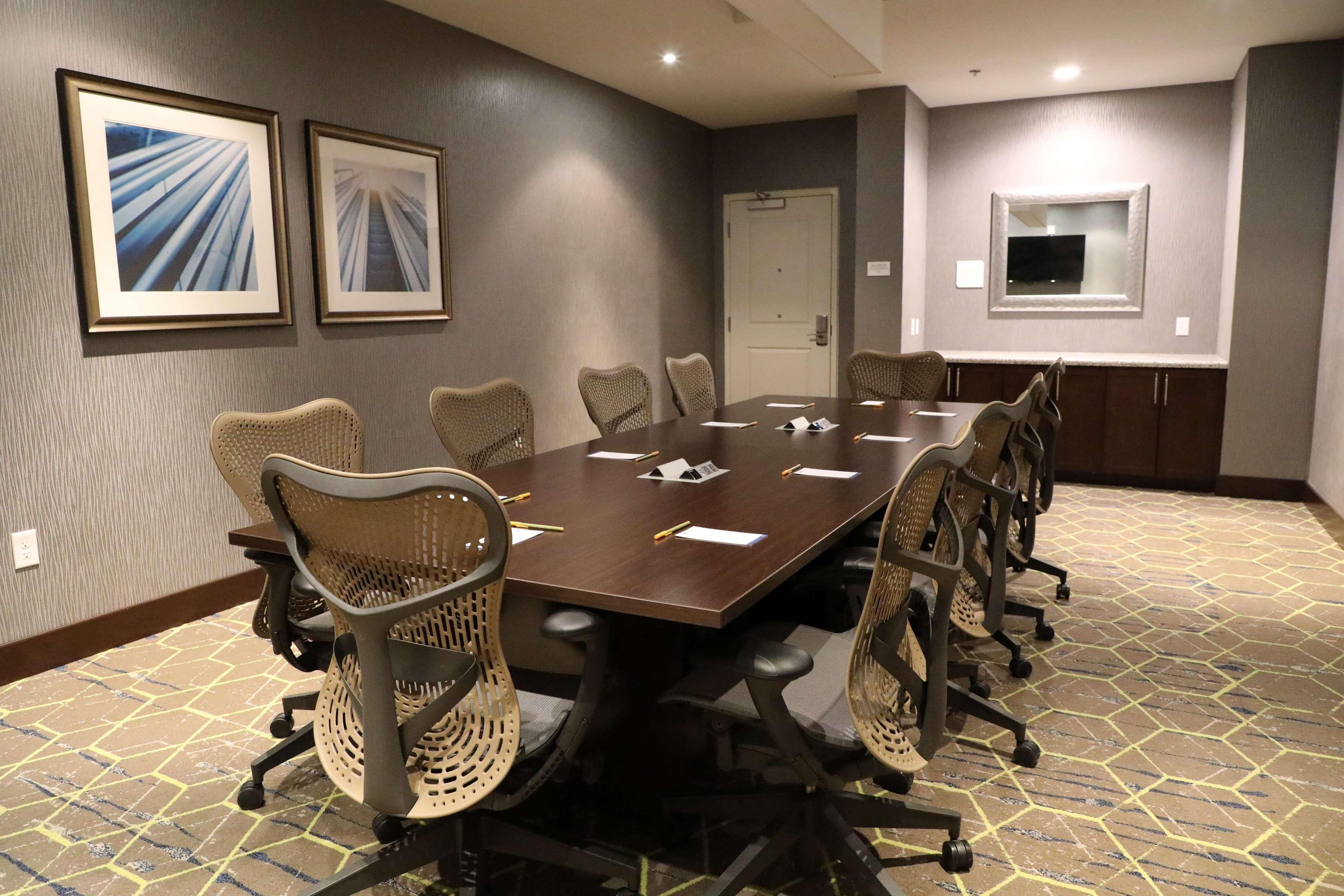 Hilton Garden Inn Austin Airport Εξωτερικό φωτογραφία