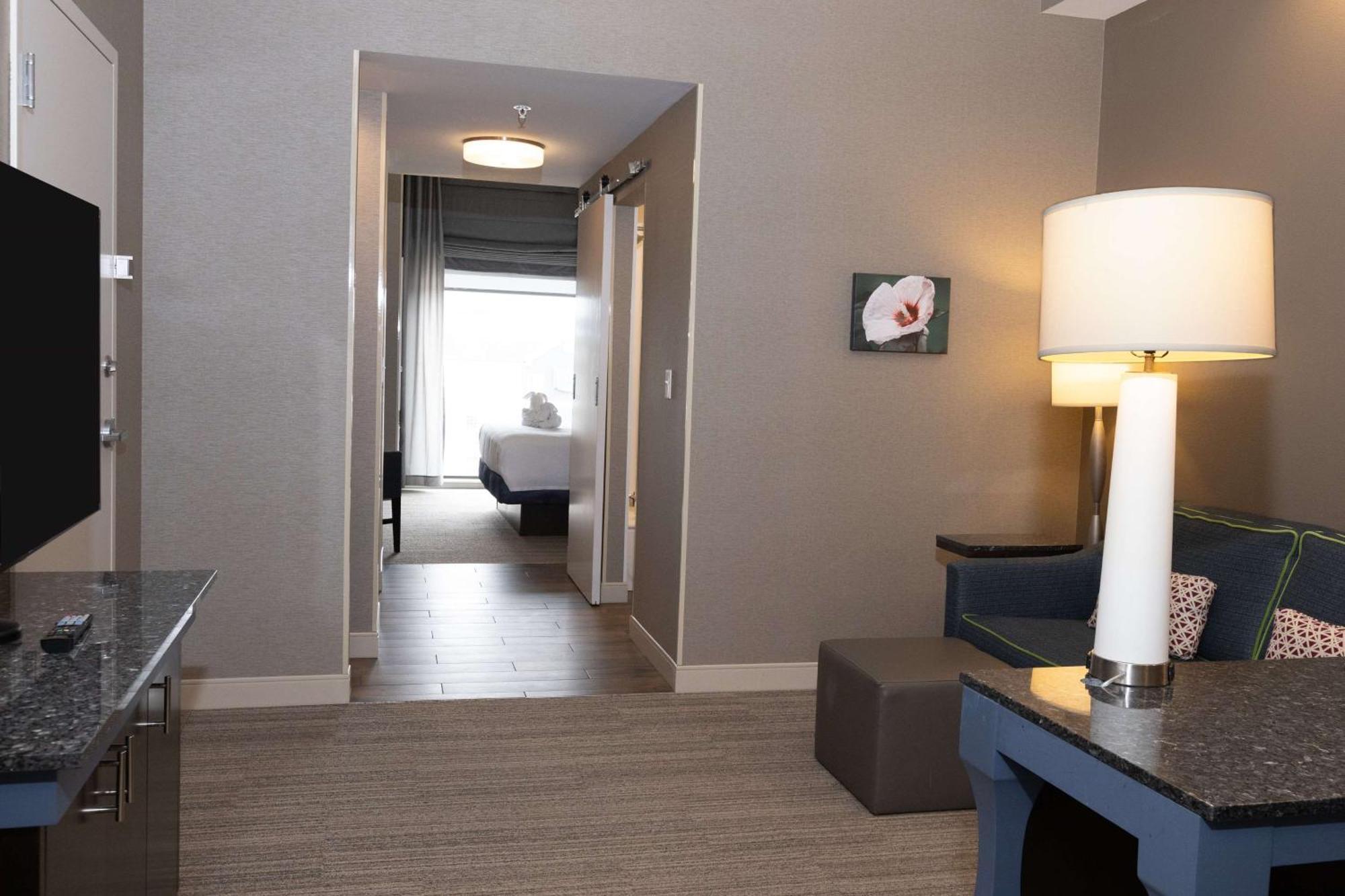 Hilton Garden Inn Austin Airport Εξωτερικό φωτογραφία