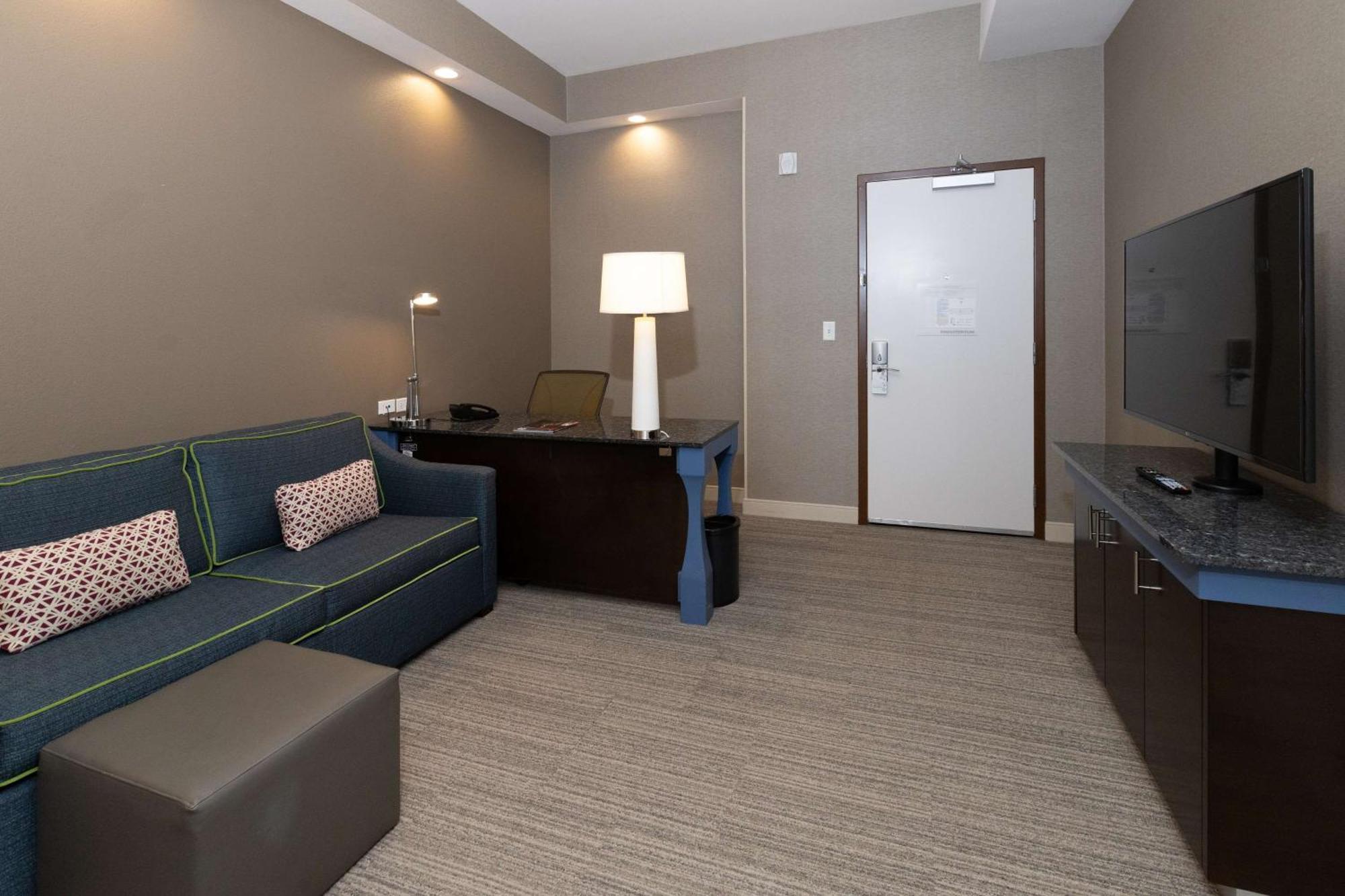 Hilton Garden Inn Austin Airport Εξωτερικό φωτογραφία