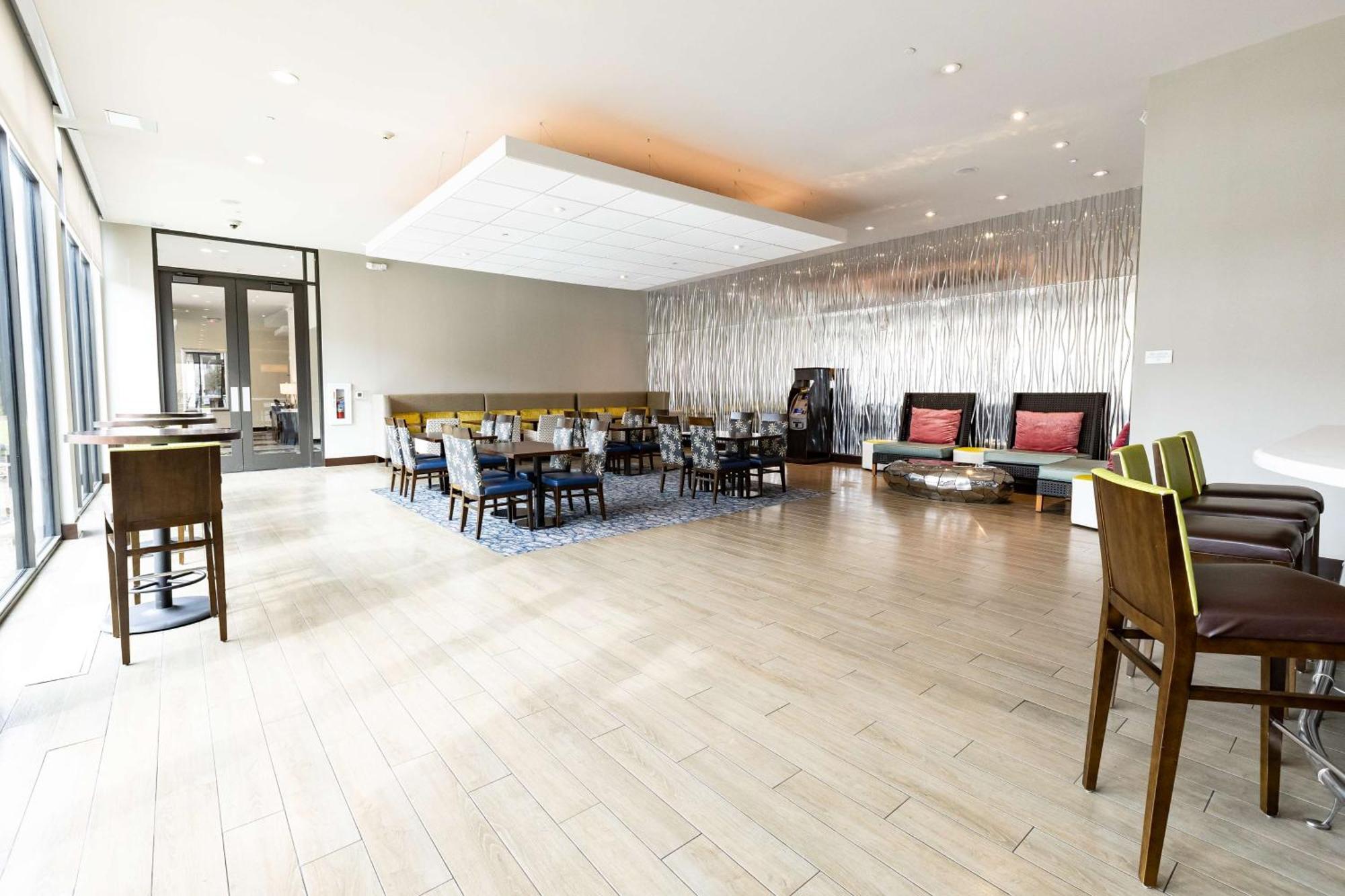 Hilton Garden Inn Austin Airport Εξωτερικό φωτογραφία