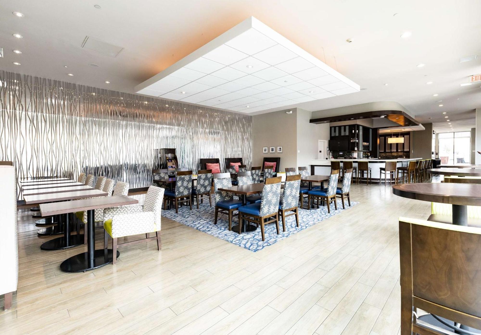 Hilton Garden Inn Austin Airport Εξωτερικό φωτογραφία